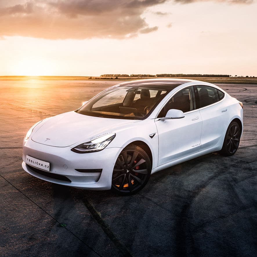 Tesla Model 3 Long Range 2021