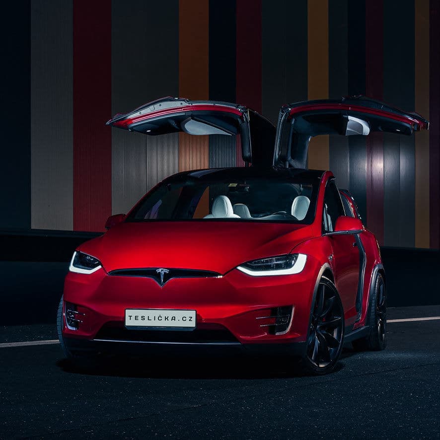 Tesla Model X Performance RED